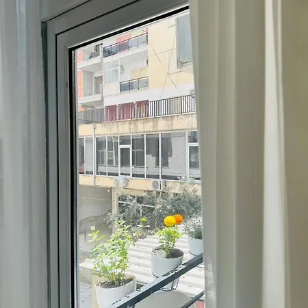 L Vlorë